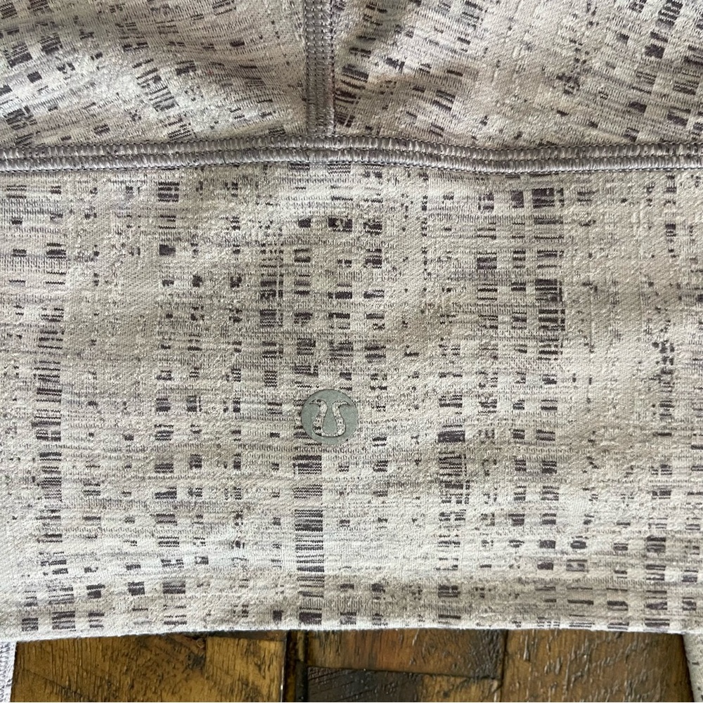 Lululemon Athletica Patterned Leggings - Gray